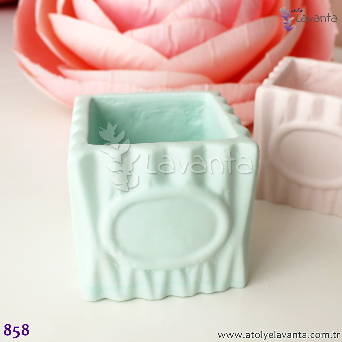 Kare Su Yolu Saksı Silikon Kalıbı