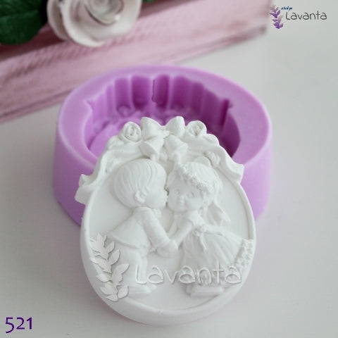 Elele Tutuşan Gelin Damat Silikon Kalıbı