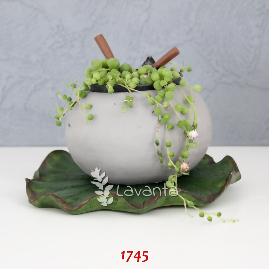 Beton Büyük Top Saksı Silikon Kalıbı