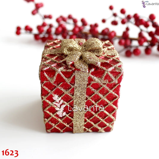 Büyük Yılbaşı Hediye Paketi Kalıbı