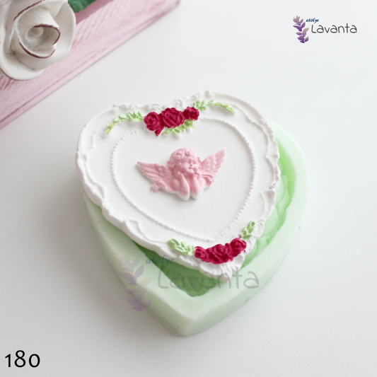 Düşünen Melekli Kalp Çerçeve Silikon Kalıbı