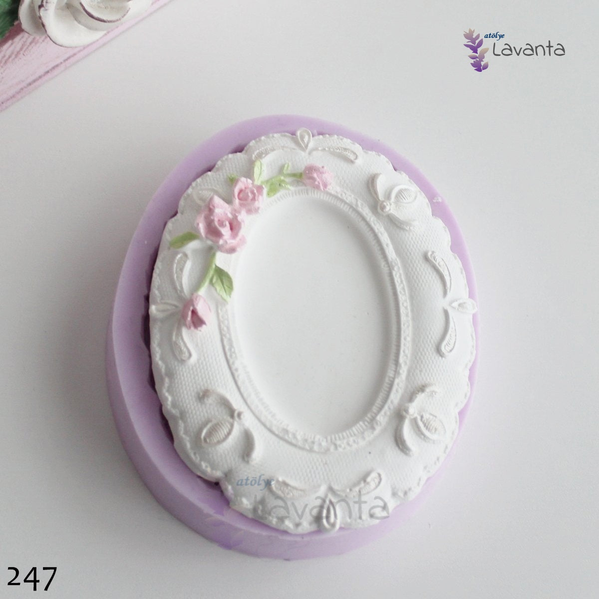 Gül Detaylı Oval Çerçeve Silikon Kalıbı