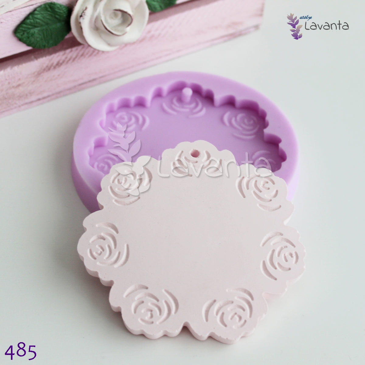 Güllü Yuvarlak Tabanlık Silikon Kalıbı