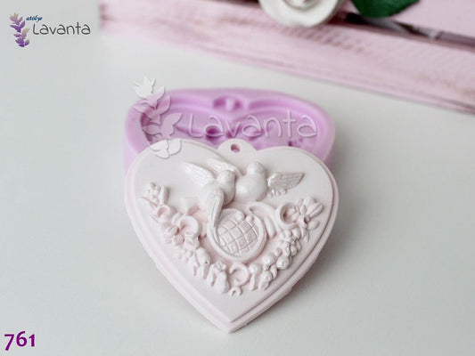 Kalp Üzerinde Kuşlar Silikon Kalıbı