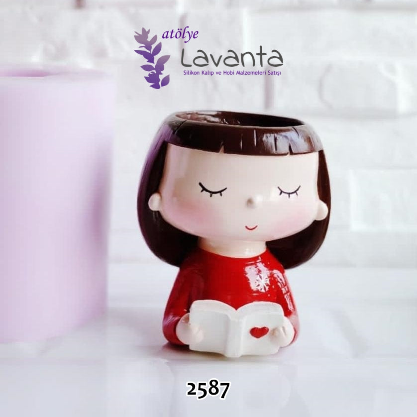 Kitap Okuyan Kız Saksı Kalıbı