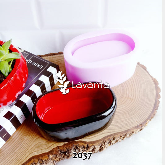 Oval Saksı Kalıbı