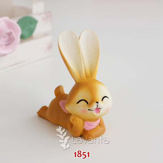 Yatan Fularlı Tavşan Biblo Silikon Kalıbı