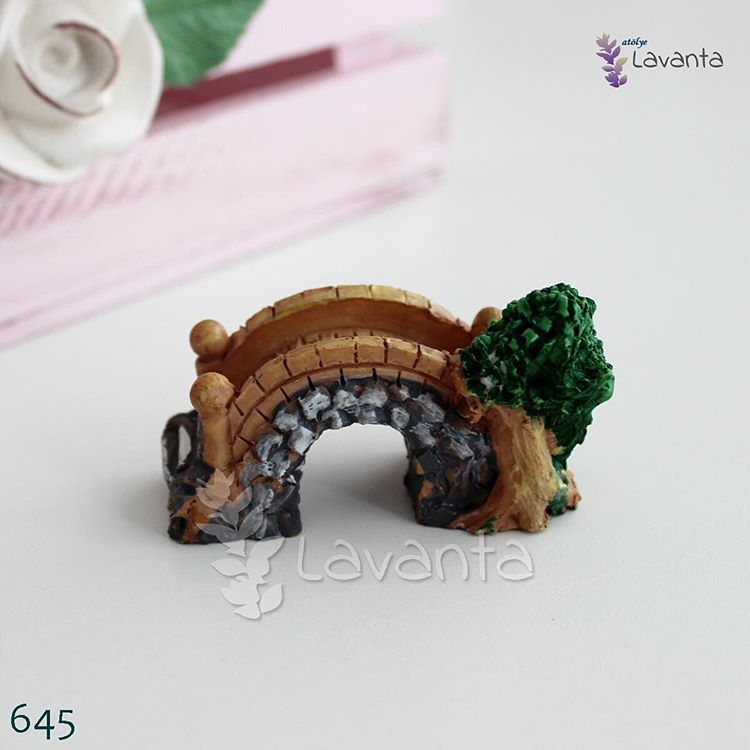 Ağaçlı Taş Köprü Silikon Kalıbı