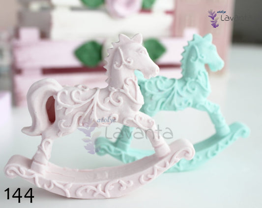 Üç Boyutlu Sallanan At Silikon Kalıbı